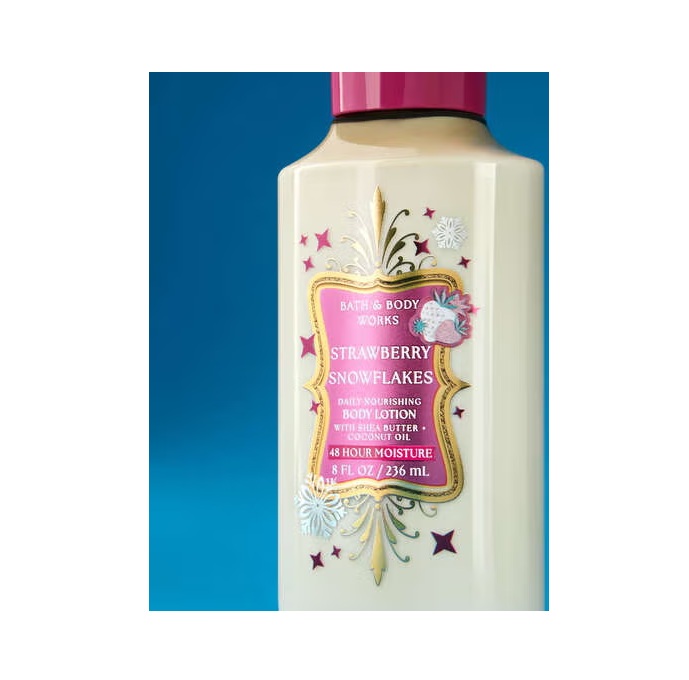 BATH & BODY WORKS Body Lotion - Strawberry Snowflakes - Imagem 2